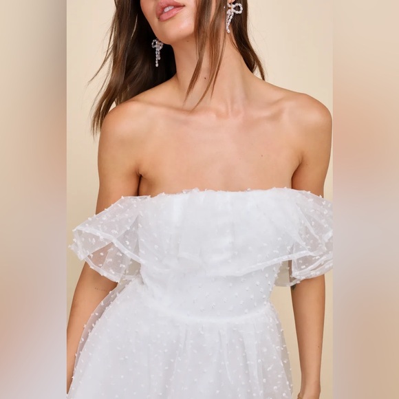 NWT Lulus Blissful Ideal White Strapless Ruffled Swiss Dot Midi Dress - Picture 5 of 9